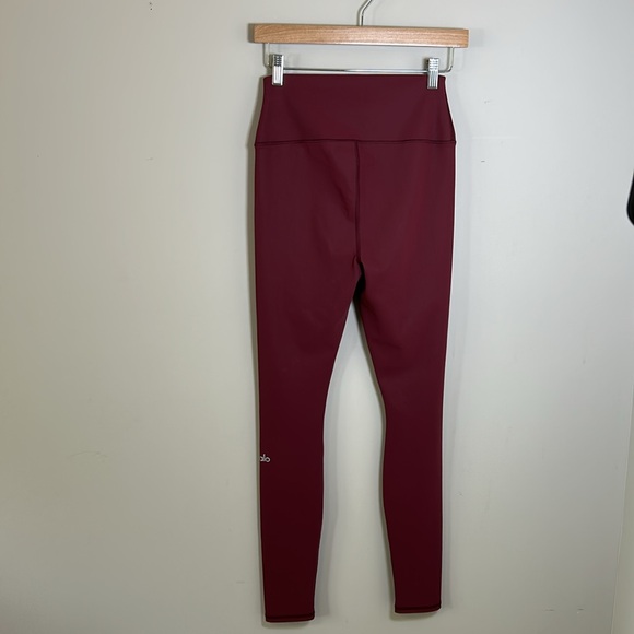 ALO Yoga Burgundy Leggings Size Medium - Picture 5 of 8